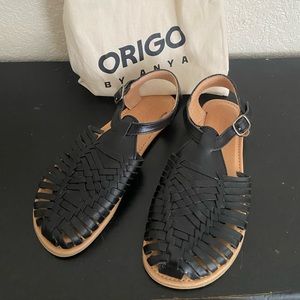 Origo huarache sandals size 6.5